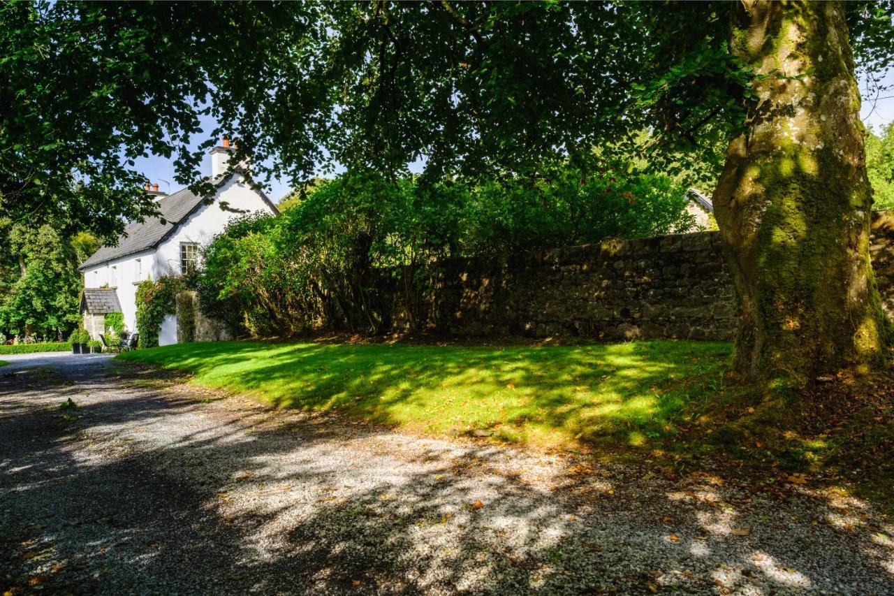 Brooklawn House Bed And Breakfast Mohill ภายนอก รูปภาพ