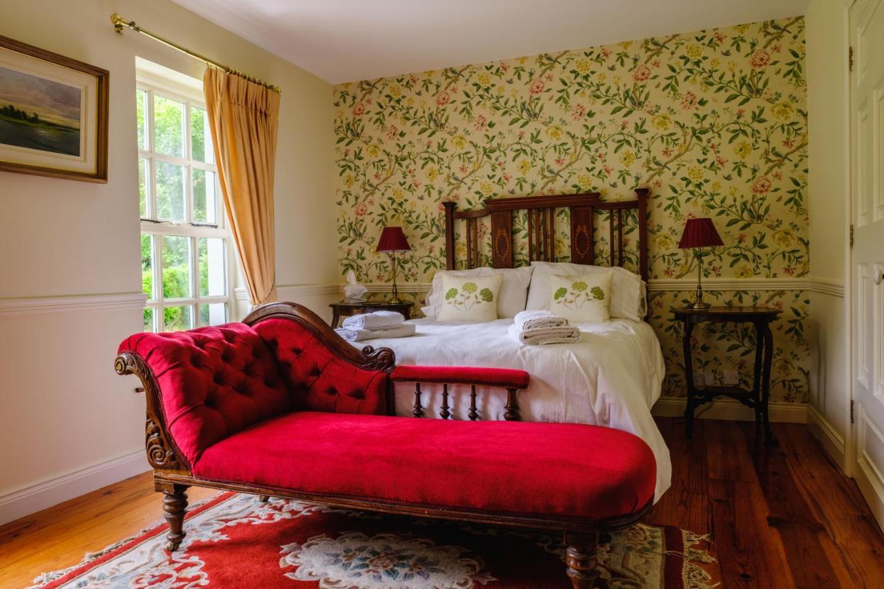 Brooklawn House Bed And Breakfast Mohill ภายนอก รูปภาพ